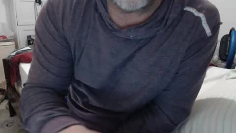 dadbod online show from January 18, 6:12 pm