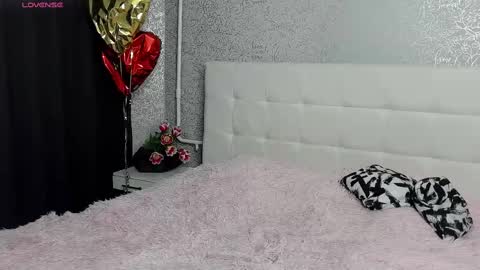 Sacura online show from March 1, 4:00 pm