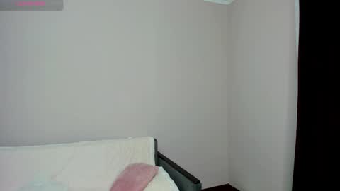 Sacura online show from October 7, 3:42 pm