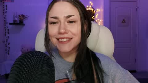 Sadie Renee  online show from April 8, 12:54 am