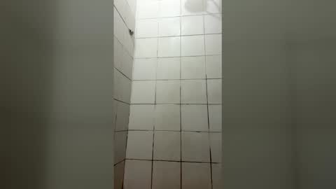 Snapshot of safadeenho0811 chatting on February 14, 12:46 pm safadeenho0811 online show from February 14, 12:46 pm