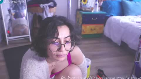 Safa online show from March 12, 7:06 pm