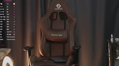 Adam online show from January 25, 8:00 am