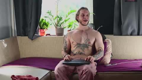 Adam online show from September 27, 1:38 pm