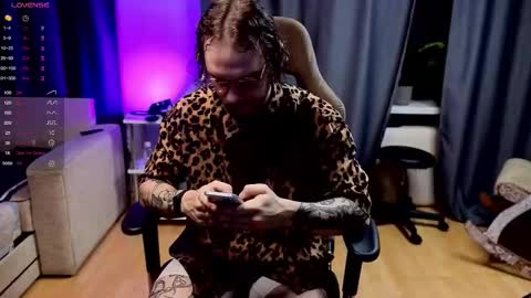 Adam online show from December 17, 4:29 am