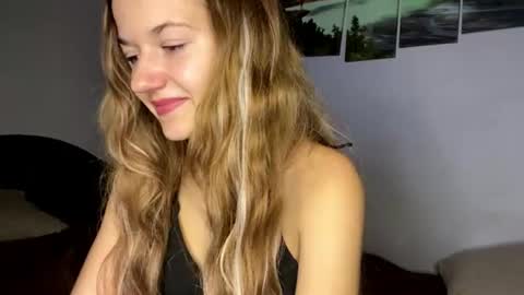 Snapshot of sagecarrico chatting on July 22, 12:08 pm Aurora online show from July 22, 12:08 pm