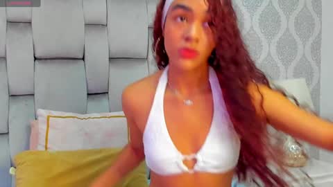 Snapshot of sagitariuuuss chatting on December 29, 11:29 am Cattleya online show from December 29, 11:29 am