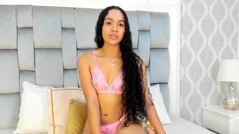 Snapshot of sagitariuuuss chatting on January 14, 11:53 am Cattleya online show from January 14, 11:53 am