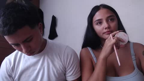 Sahara y Thiago online show from January 20, 11:56 am