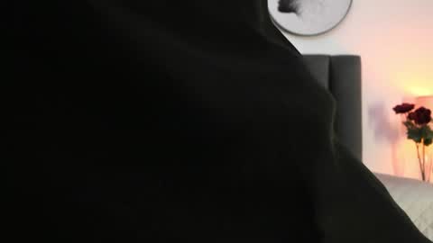 Sahara Garcia online show from January 9, 9:16 pm