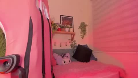 saharayumm online show from February 25, 9:02 pm