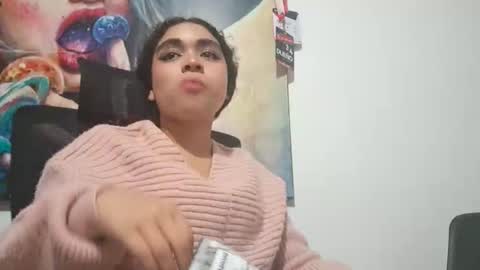 sara online show from February 1, 3:38 am