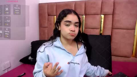 sara online show from February 4, 3:45 am