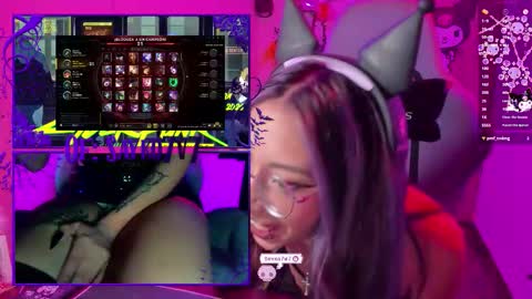 Snapshot of saiko7w7 chatting on February 15, 1:24 am OF 15 off - online show from February 15, 1:24 am