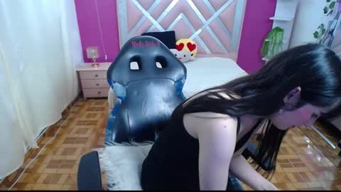 Snapshot of sailor_moon07 chatting on March 3, 5:53 am sailor online show from March 3, 5:53 am