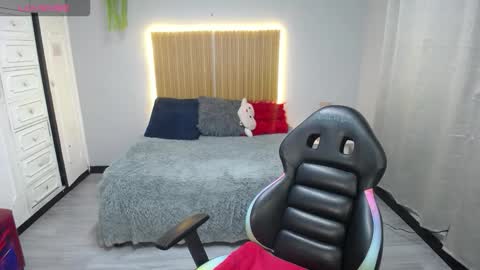 sailor online show from February 19, 3:57 am