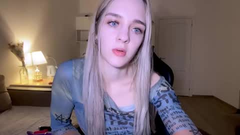 Sofia online show from February 19, 5:06 pm