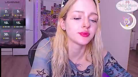 Sofia online show from March 11, 3:23 am