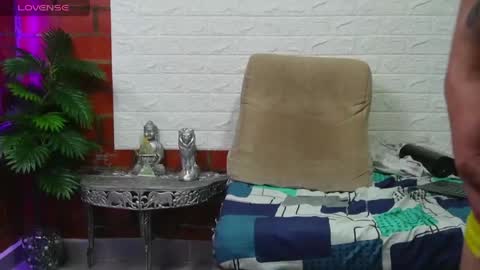 sainix_ online show from March 2, 3:41 am