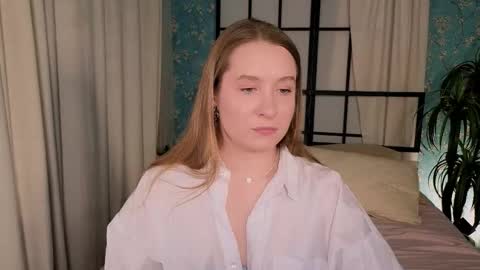 saint__vicious online show from March 14, 8:25 pm