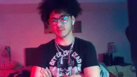 Snapshot of saintscurse chatting on March 7, 5:18 am Saintscurse online show from March 7, 5:18 am