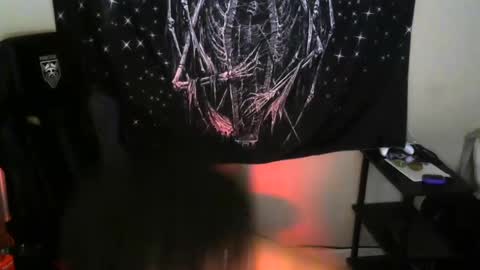 Snapshot of saintscurse chatting on September 24, 3:10 am Saintscurse online show from September 24, 3:10 am