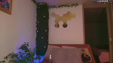 Snapshot of sairy_ chatting on March 2, 12:46 am sairy_ online show from March 2, 12:46 am