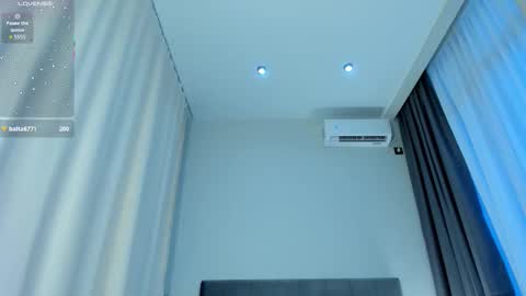 Snapshot of sakura__frostt chatting on November 26, 1:01 pm ur Vanessa online show from November 26, 1:01 pm