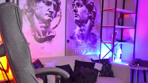 sakurabliss online show from December 16, 5:45 am