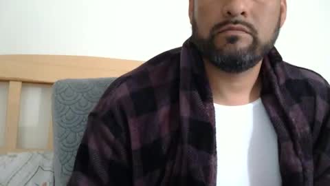 sal cumplaciente online show from April 10, 6:01 pm