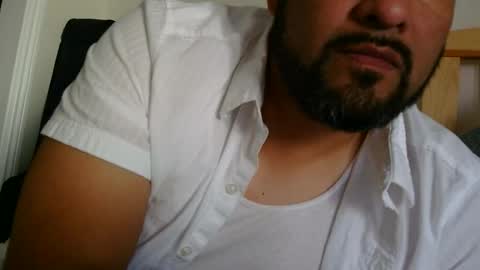 sal cumplaciente online show from April 16, 9:50 pm