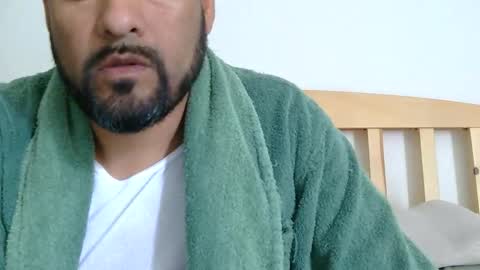 sal cumplaciente online show from April 20, 5:48 pm