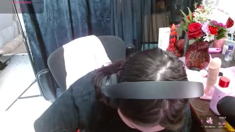 salacious_bunny online show from February 15, 7:43 pm