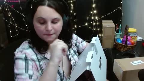 salacious_bunny online show from April 4, 9:12 pm