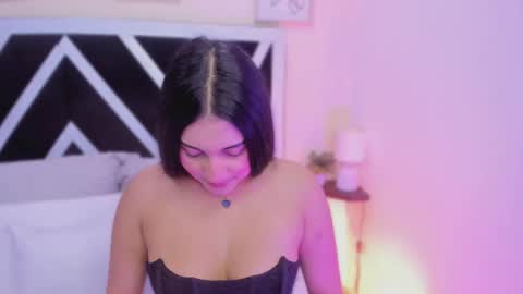 Salem online show from November 3, 11:33 am