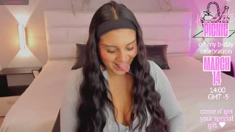 Salem online show from March 6, 11:39 am