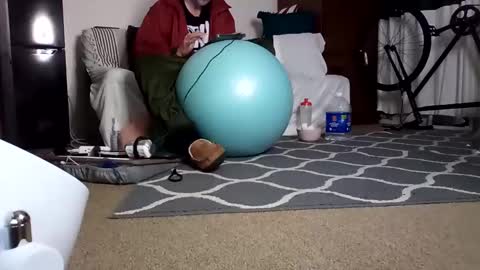 salis1981 online show from February 17, 6:09 am