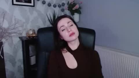 Sally online show from February 25, 2:00 pm