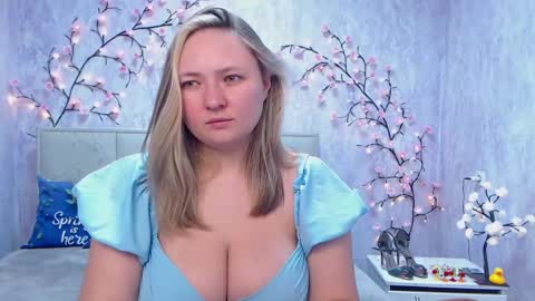 Sally online show from May 12, 6:27 pm