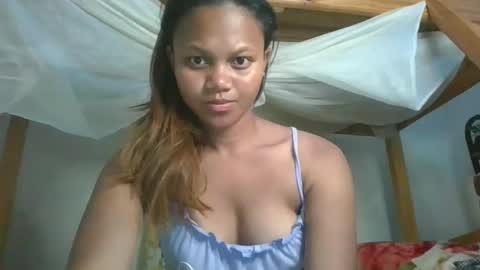 SallyWett online show from November 30, 2:10 pm