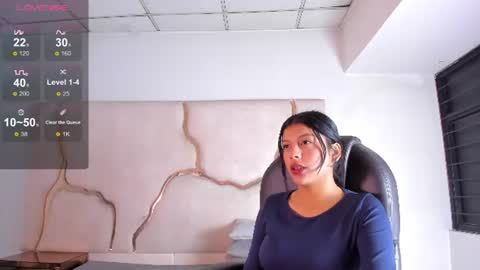 salmaportman_ online show from June 27, 3:11 am