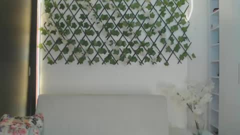 Snapshot of salome_010 chatting on September 22, 12:12 am Salome online show from September 22, 12:12 am