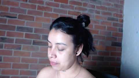 Snapshot of salome__hills chatting on January 26, 11:06 am online show from January 26, 11:06 am