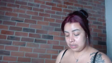 Snapshot of salome__hills chatting on February 26, 1:21 am online show from February 26, 1:21 am