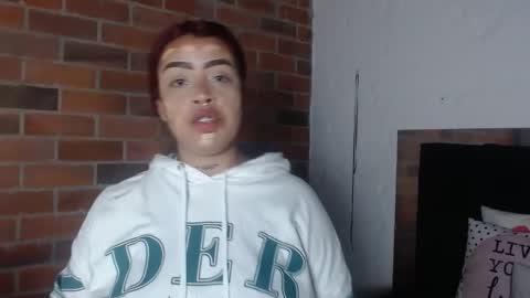 Snapshot of salome__hills chatting on March 8, 12:00 am online show from March 8, 12:00 am