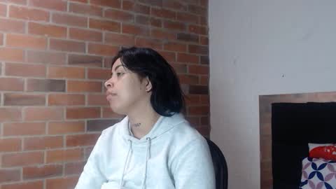 Snapshot of salome__hills chatting on December 5, 4:58 pm online show from December 5, 4:58 pm