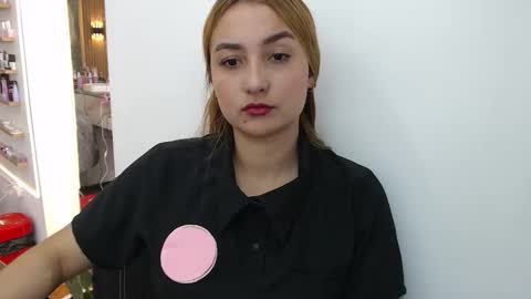 SALOME online show from November 6, 2:29 pm