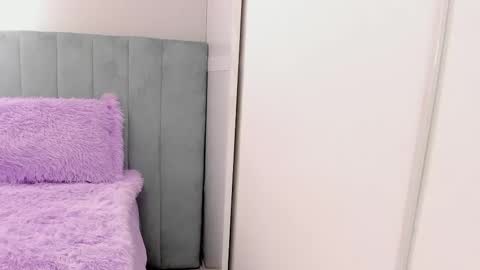 Snapshot of salome_cute4u chatting on January 29, 10:05 am salome online show from January 29, 10:05 am