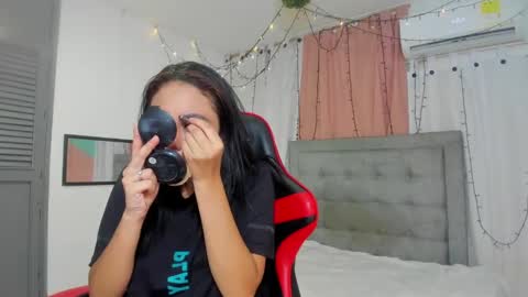 salome online show from March 1, 8:31 pm