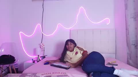 salome_horny3 online show from March 29, 10:32 pm